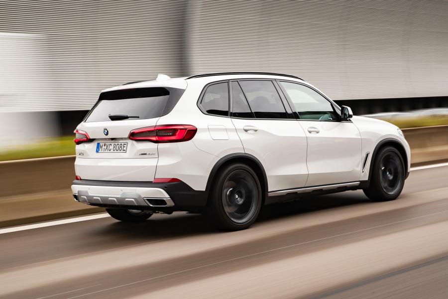  BMW X5 xDrive45e iPerformance (G05) 2019 года  (WW) (фото 24 из 102)